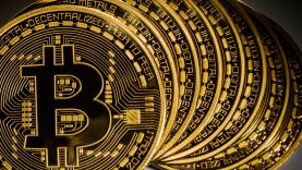 Incredibile ascesa del Bitcoin: valore raddoppiato